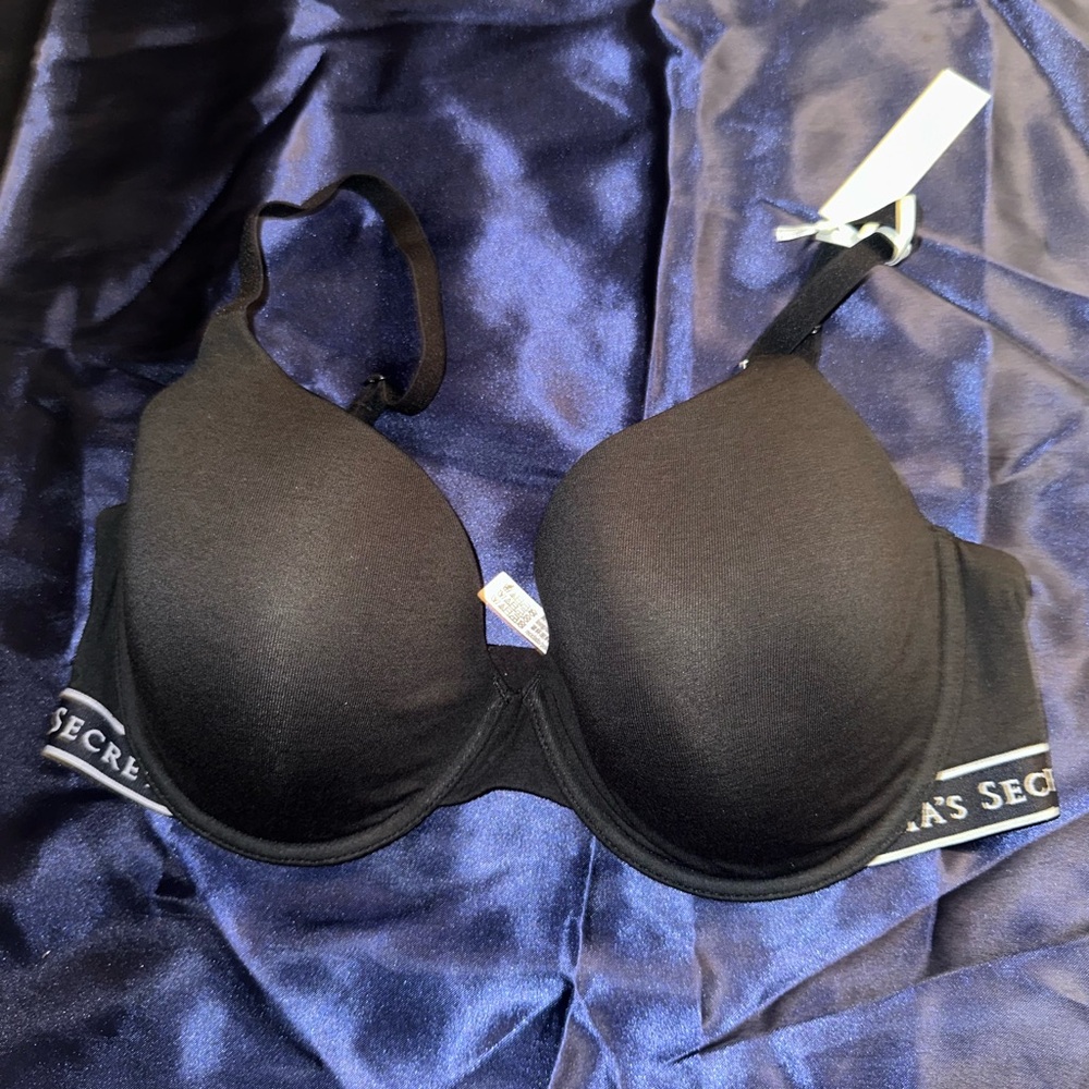 New Victorias Secret T-shirt Bra Lightly Lined Demi Logo Band 36DD